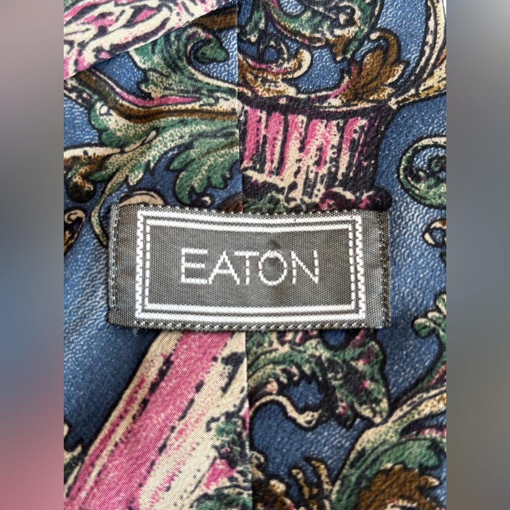 Eaton Men’s Vintage Paisley 100% Silk Tie Baroque Pattern Italian Design Pink - Picture 8 of 8